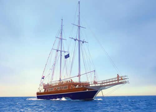 Pirates Sailing boat with Island visit and Lunch